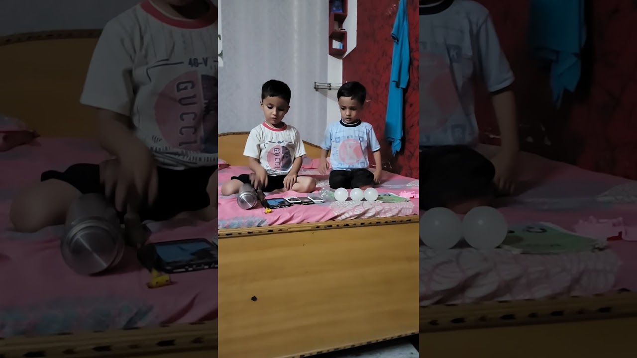 यह बच्चे ट्विंस हैं