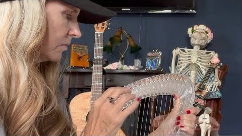 The Haunting of Orr Manor on 21 String Transparent Lyre Harp with Tabs