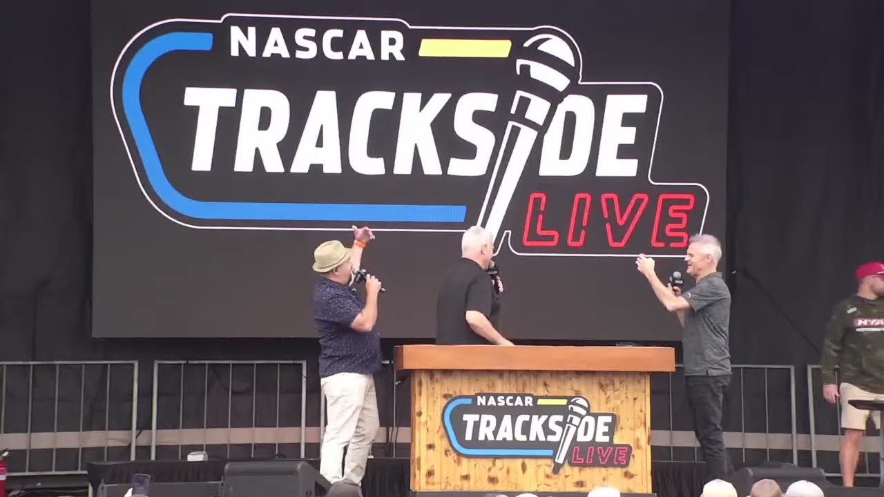 The Pit Reporters - YouTube