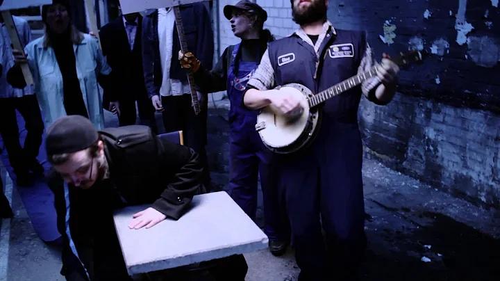 Daniel Kahn & The Painted Bird - March of the jobl...