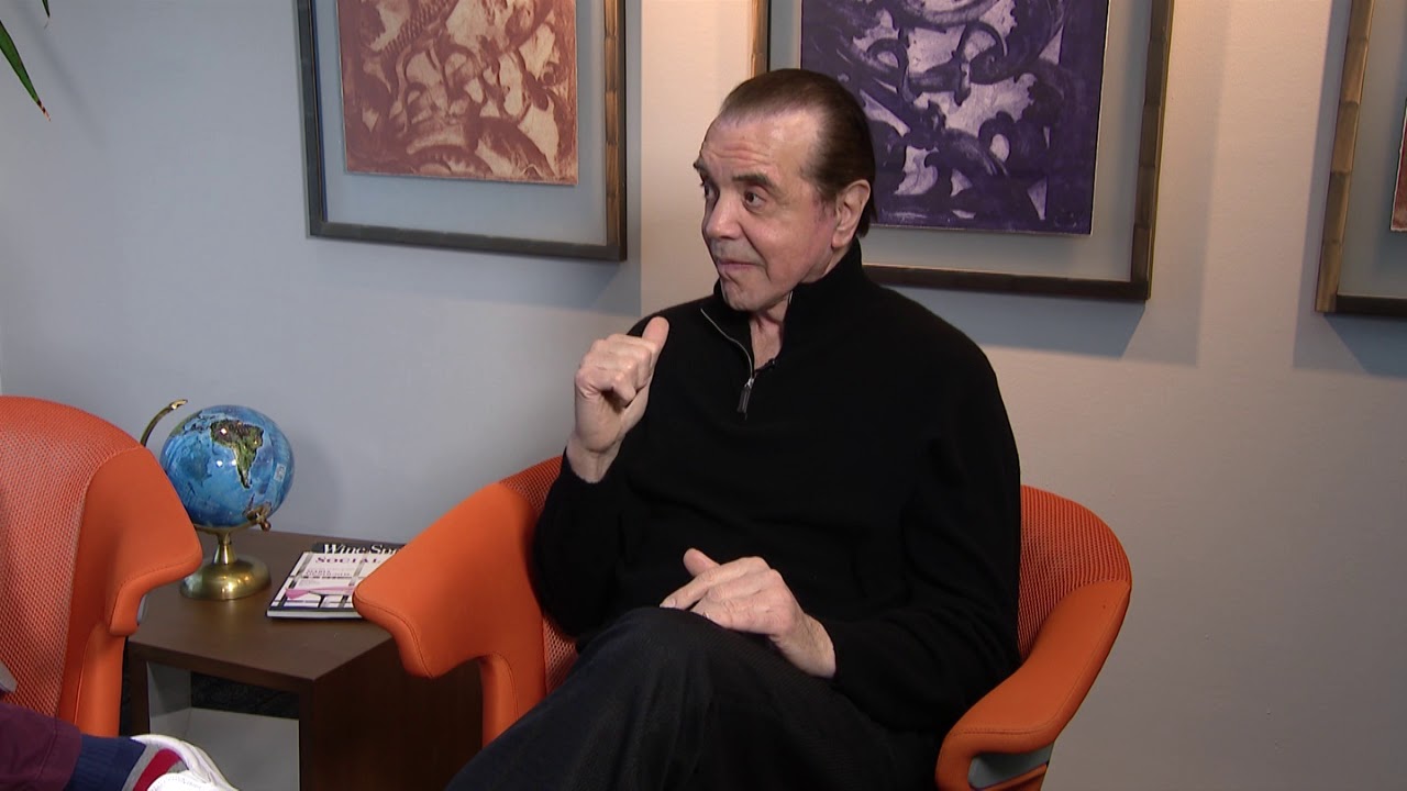 Elizabeth & Elisa: Chazz Palminteri's 'A Bronx Tale' & Chocolate Expo - YouTube