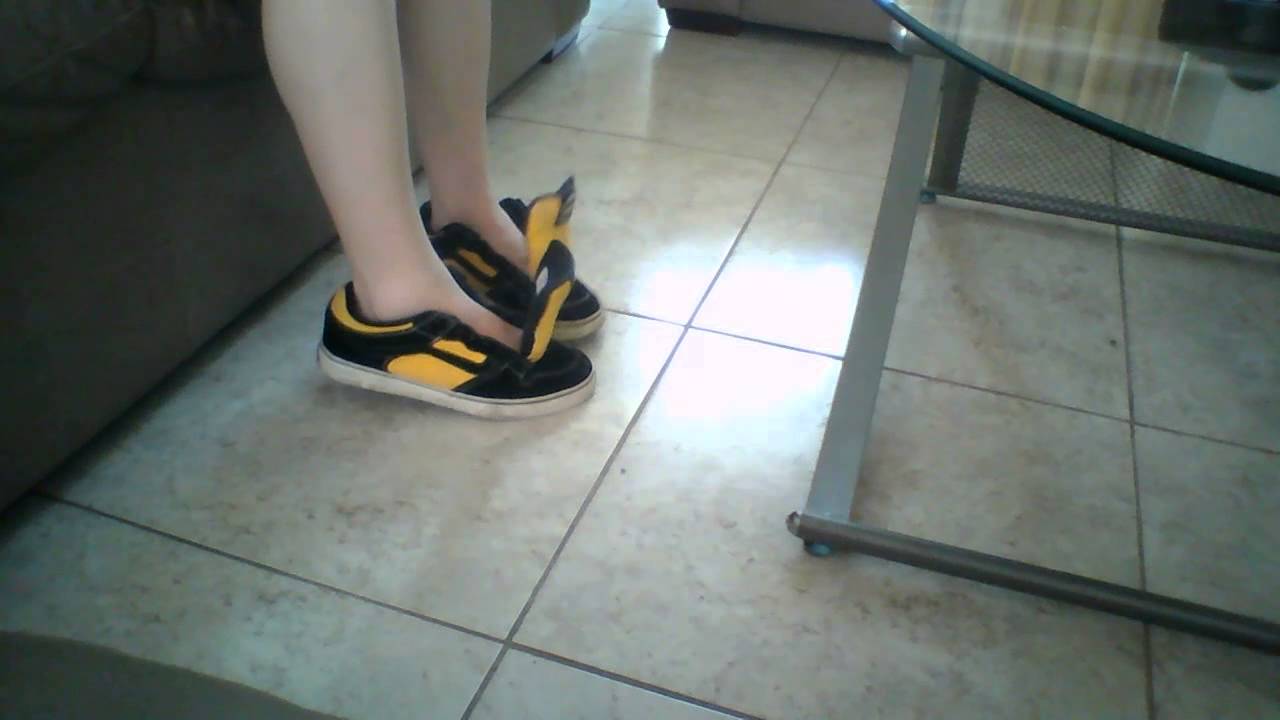 feet to inches First ever BARELEG Play With Shoes Shoeplay