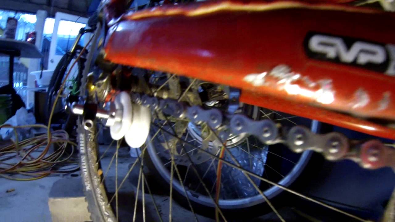 polymorph bicycle roller - YouTube