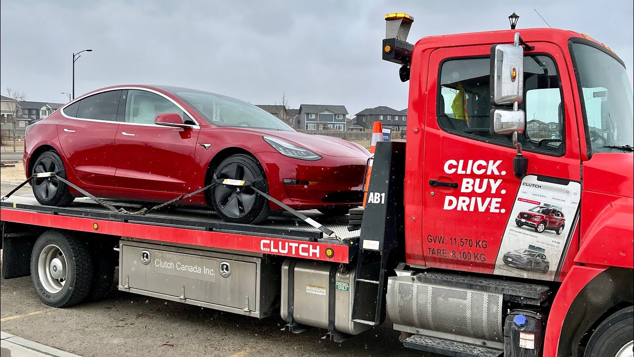 Buying a used Tesla from Clutch.ca Review, Buying Experience