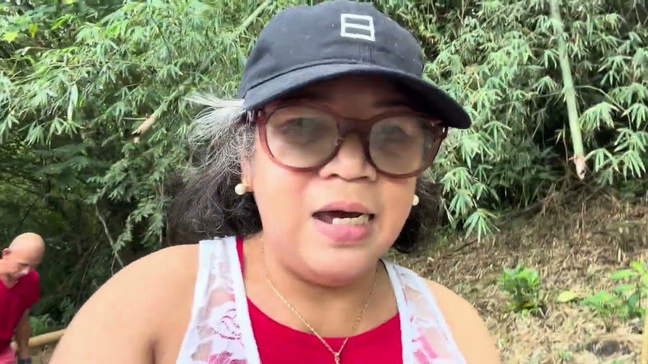 We’re on the way back to the parking lot the price for parking is 50 pesos