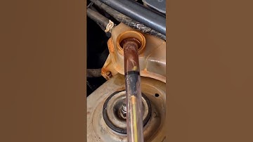 Experienced mechanics do this and no one knows #mechanics #tricks #tips #satisfying  #diy