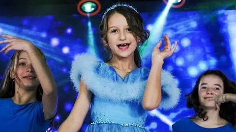 Gabriela Chiperi (SISNBRO) - Jingle Bell Rock