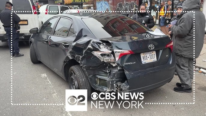 Over A Dozen People Injured In Multi Vehicle Crash In Brooklyn