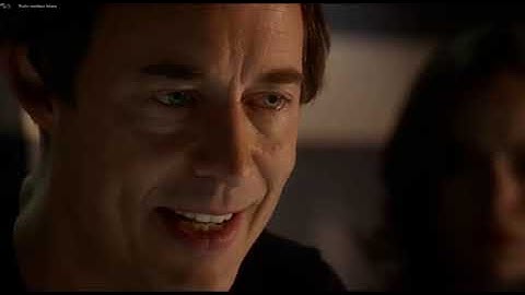 The Flash 1x17 - The Flash learns how to Phase