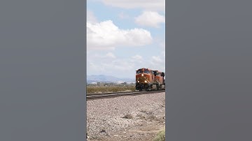 BNSF 5213 WB MP 733 NEEDLES SUB 8-22-2023 #trains #railfan #edrailfanning