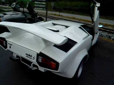 here it is after weeks of building lol dans countach euro works euro works