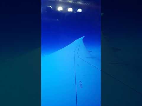 على متن الطائرة السعودية فوق الاجواء الجزائرية رحلة الى مغرب