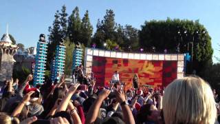 OneRepublic - Good Life (Live at Disneyland 2011)