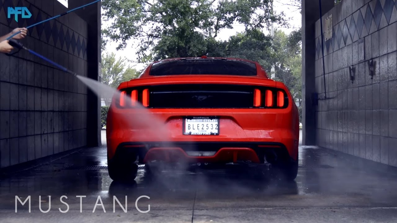 Ford Mustang 2015 (Instagram Video)