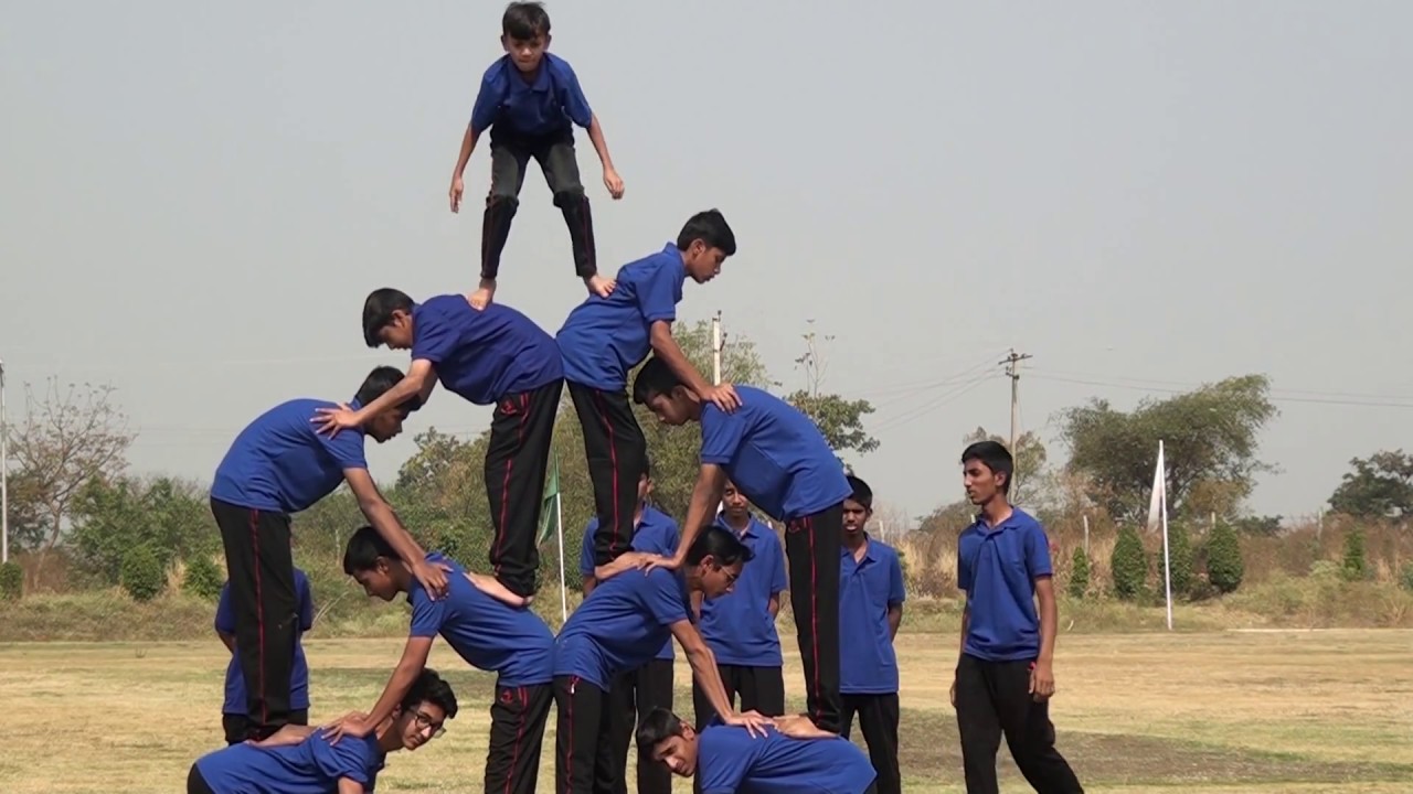 SIMPLE HUMAN PYRAMID FORMATION BY SCHOOL STUDENTS