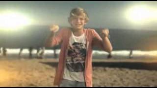 Cody Simpson   'iYiYi' ft  Flo Rida Official Video