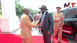 SUDAN PRESIDENT SALVA KIIR IS IN COUNTRY!!! SEE HOW HE ARRIVED AT STATEHOUSE UNDER TIGHT SECURITY !!