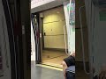 NEL C851E doors open & close
