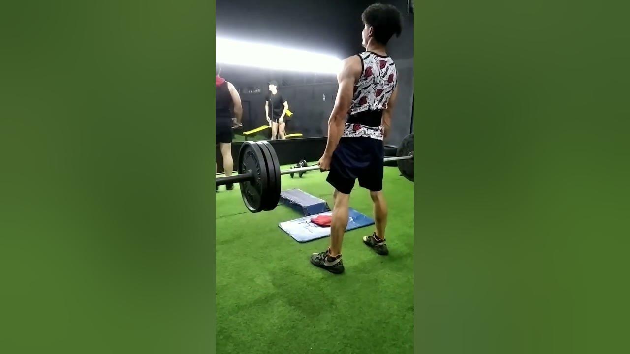 140kg - YouTube