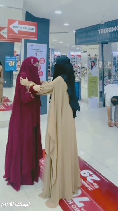 ukhti kembar bercadar cantik ! jalan-jalan ke mall #shorts #video