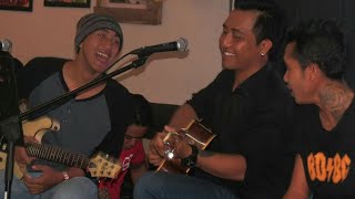 Download Lagu Track five band bali ~ Tega Adi MP3