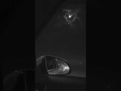 وبقيت وحديكرسالة معلقة في الصندوق الوارد ارسلت لشخص ميت