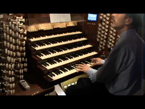 Olivier Latry Final improvisation of the Sunday Mass - Notre Dame de Paris