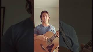 Play The #guitar Sitting vs Standing?!