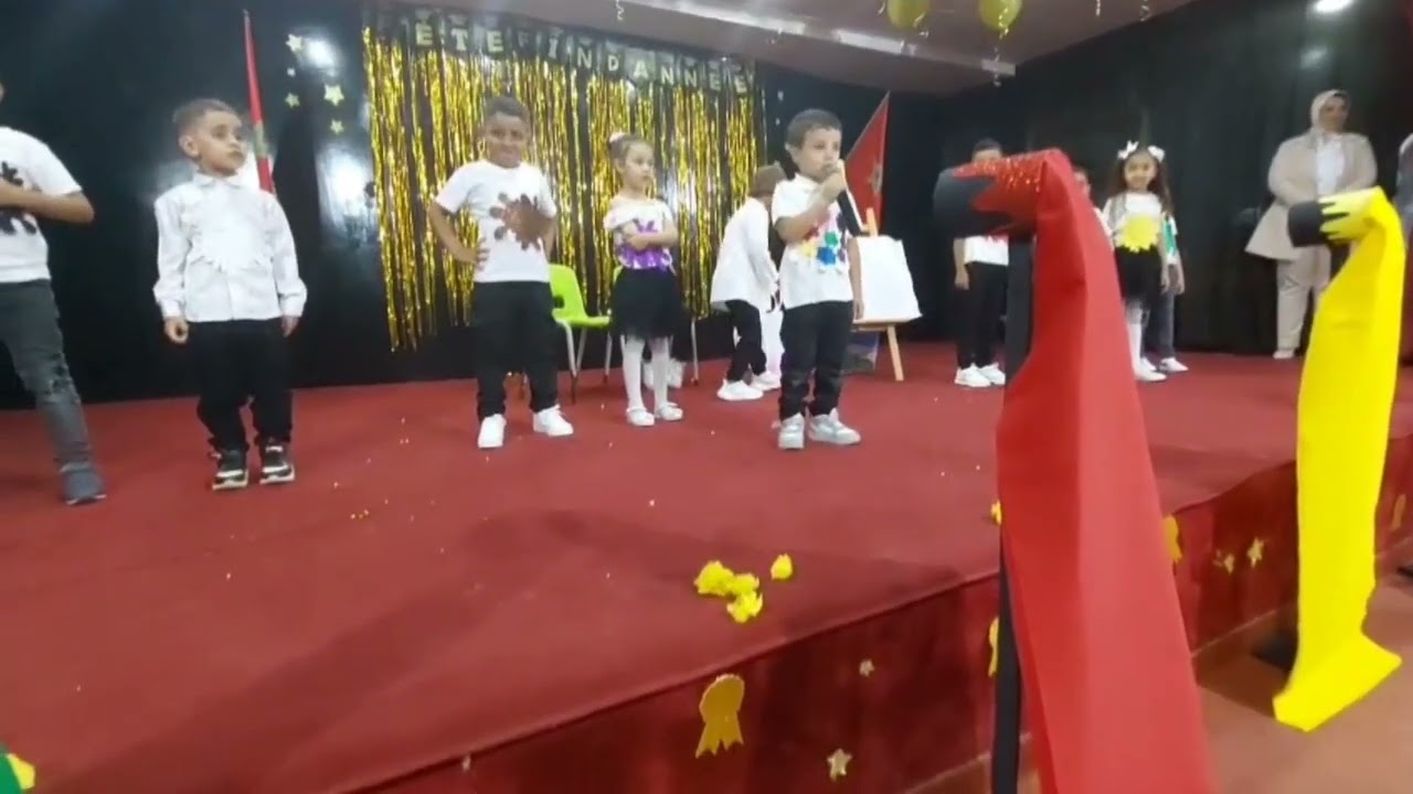 Spectacle fin d'année de la grande section.2024-2025