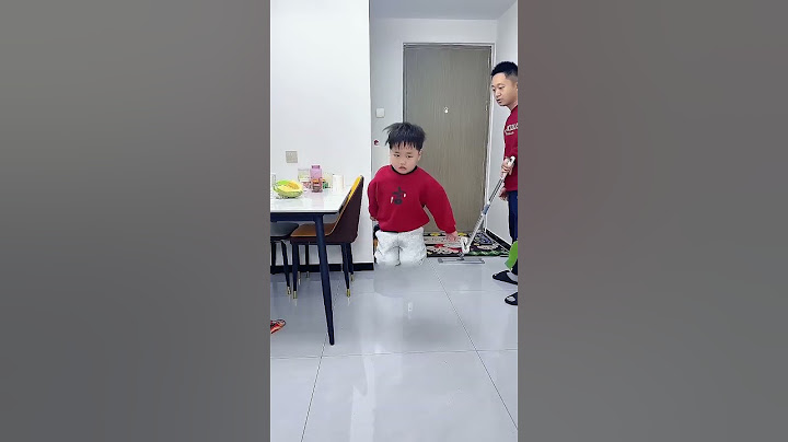 儿子脚不沾地就能到沙发！#呆萌小米宝#萌娃#熊孩子