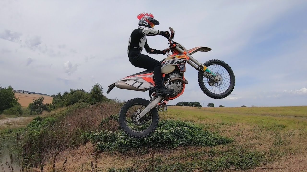 ENDURO 2019 : QUE DU BONHEUR ! (KTM 300 EXC)