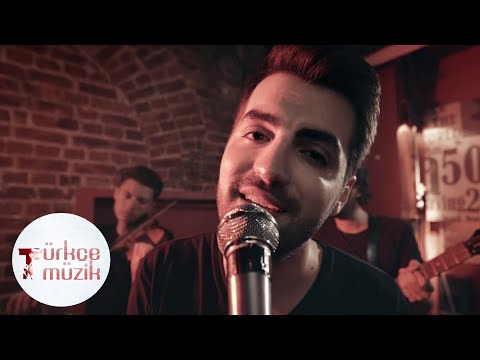 Mert Güneri - Hiç Olmazsa (Official Video)