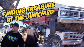 HUNTSVILLE JUNKYARD HUNTING FINDING CRAZY DEALS !!