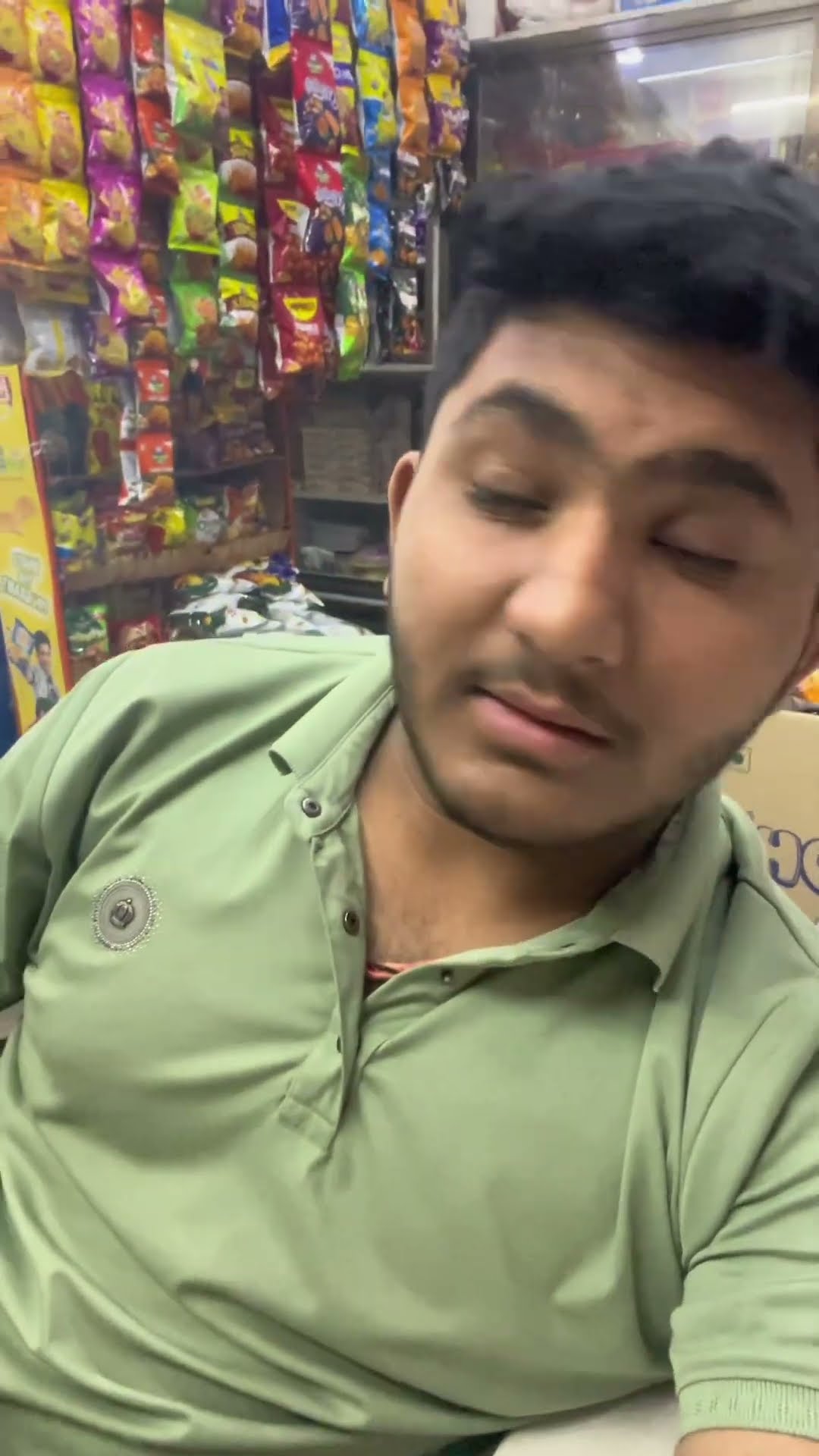 Aaj se vlog bana na band ? #shorts #youtubeshorts #viralvideo#minivlog