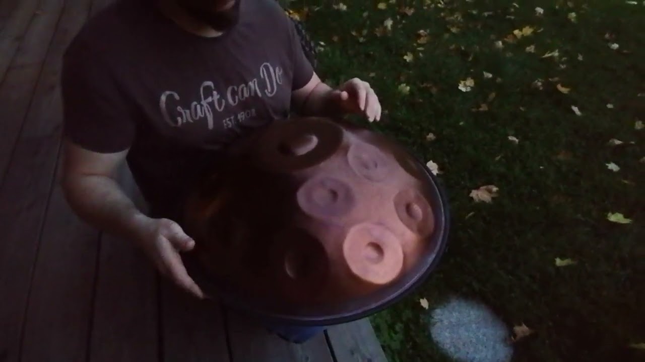 Handpan ember E  Kurd 15+1