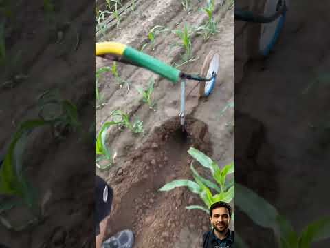 سيدة عبقرية تبتكر عجلة تقلب التربة بدون مجهود اختراع عبقري ابتكار زراعي تطور بلا حدود 