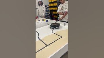 Mechatronics robot using mecanum wheels test run