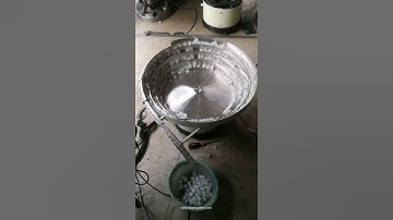 Automatic plastic cap vibrating sorting feeding machine cap cover sorting plate