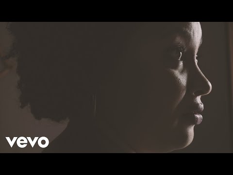 Lucibela - Dona Ana (Official Video)