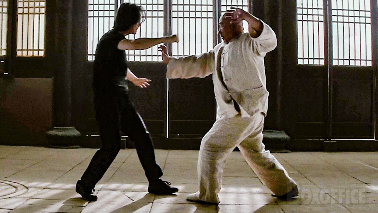 Tai Chi Master VS Rogue Student