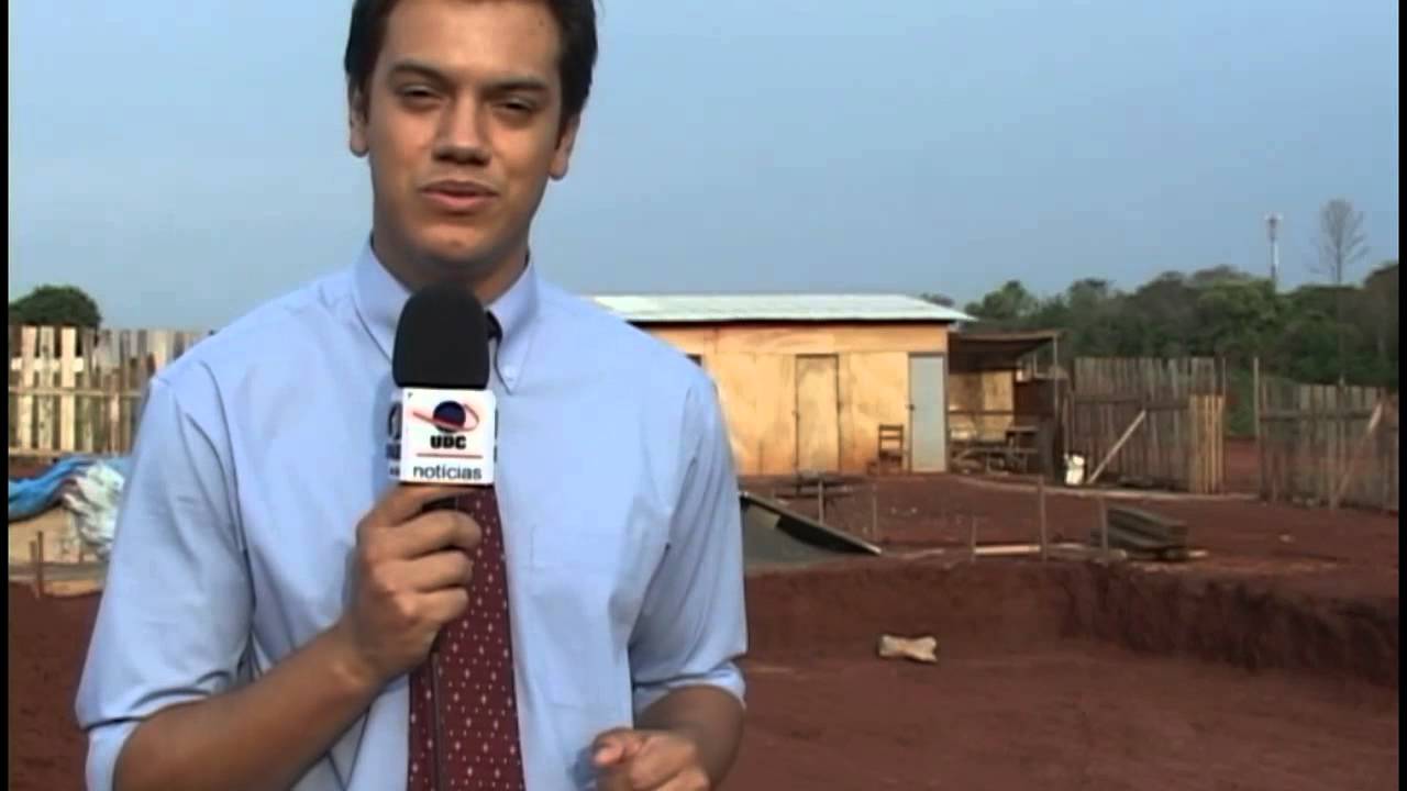 Claudio Vieira - Escola Bairro (outubro 2006)