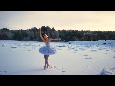 Ilmira Bagautdinova si allena così: la ballerina russa danza sul ghiaccio