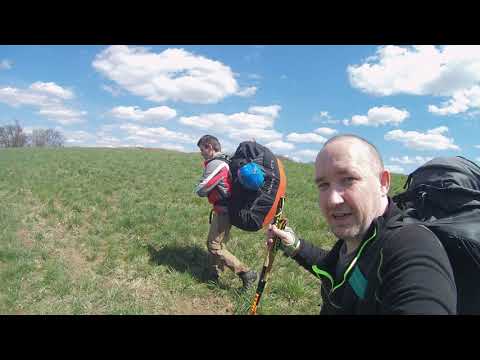 Video: Tito Paragliders Proměnili Gravitaci V Umění