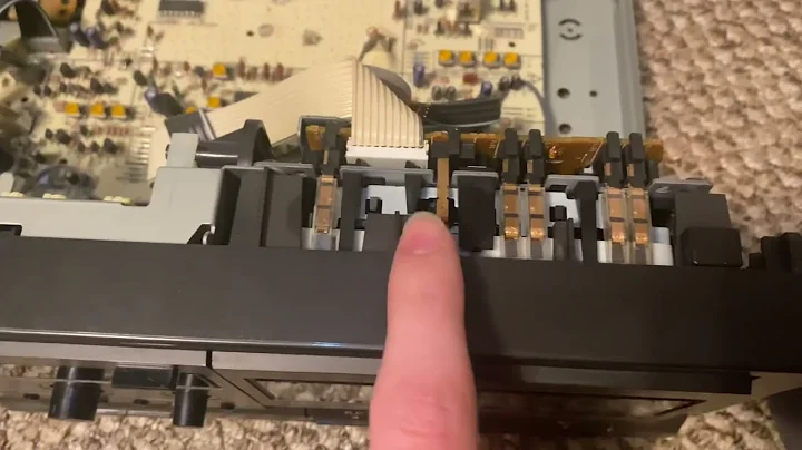 How to fix technics RS – T333 cassette deck not playing tapes￼
