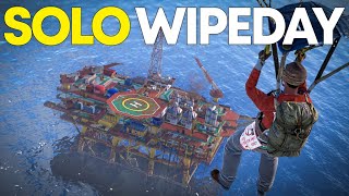 HOW A 14,000 HOUR SOLO PLAYS WIPE DAY ON 700 POP in Rust