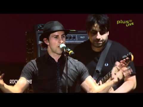 Video: Maximo Park DLC Voor Rock Band