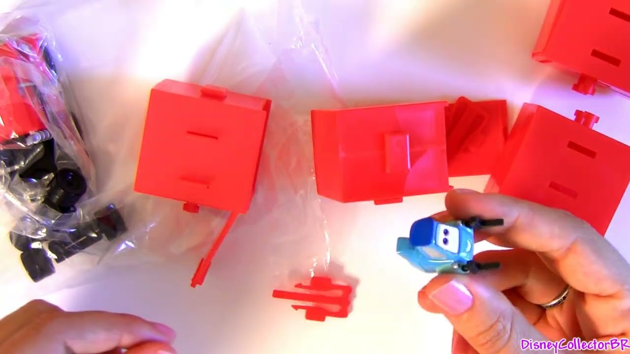 Cars Build Mack Truck Hauler Disney Tomica TakaraTomy Buildable Toys Lightning Mcqueen