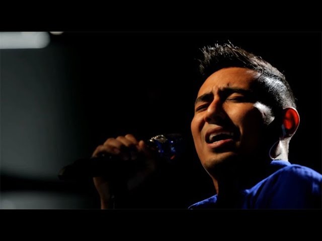 Rio Febrian - Angin Malam (A. Riyanto Cover) - Music Everywhere **