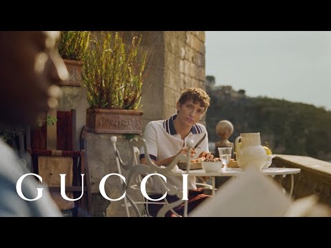 Gucci Lido: The Flow of the Season