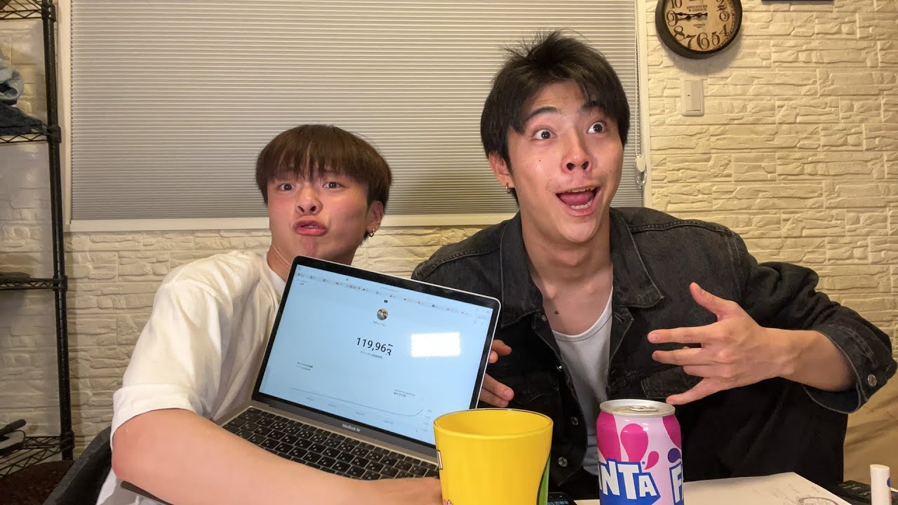 てめぇーら。 がライブ配信中！